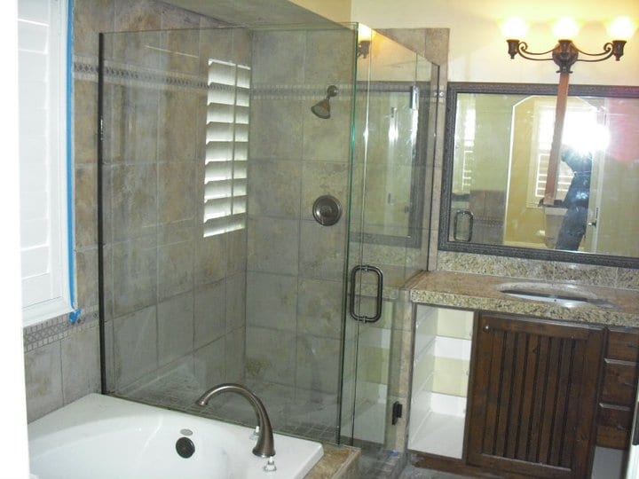 Frameless Glass Shower Door and Wall