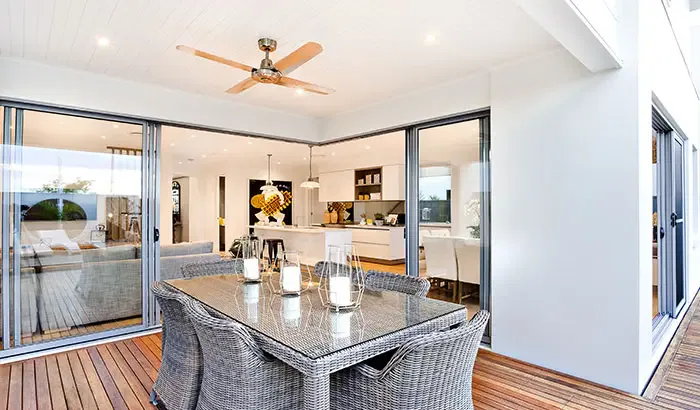 7 Tips To Keep Your Patio Glass Table From Shattering