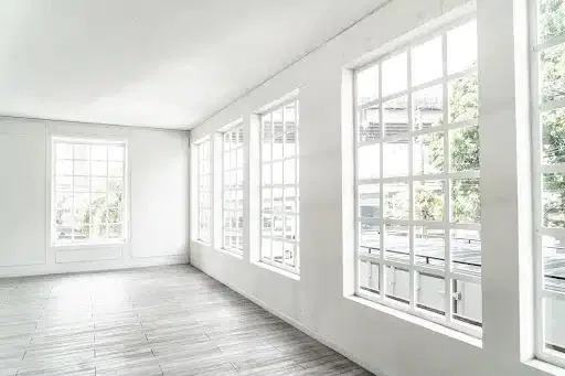 Bay and bow windows